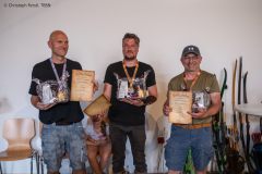 128-1-147_web